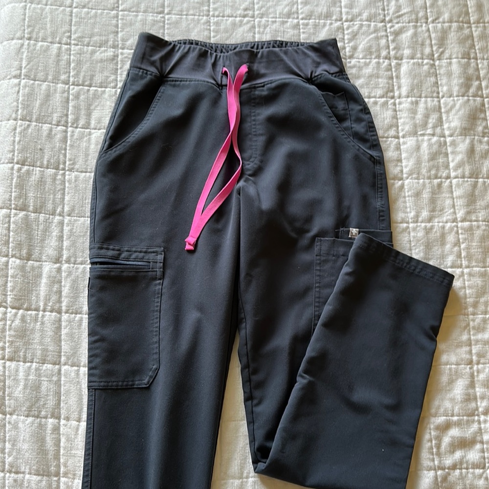 FIGS High Waisted Yola Skinny Scrub Pants
